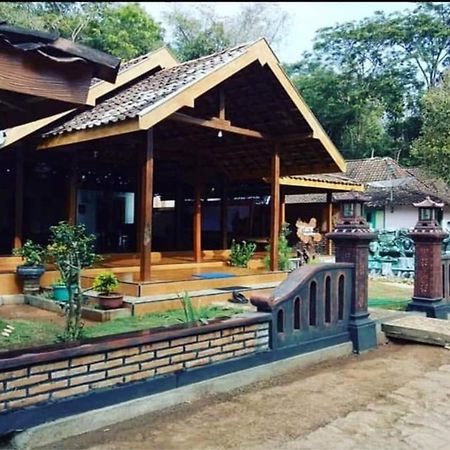 Nara Homestay Syariah Mangunan Eksteriør bilde